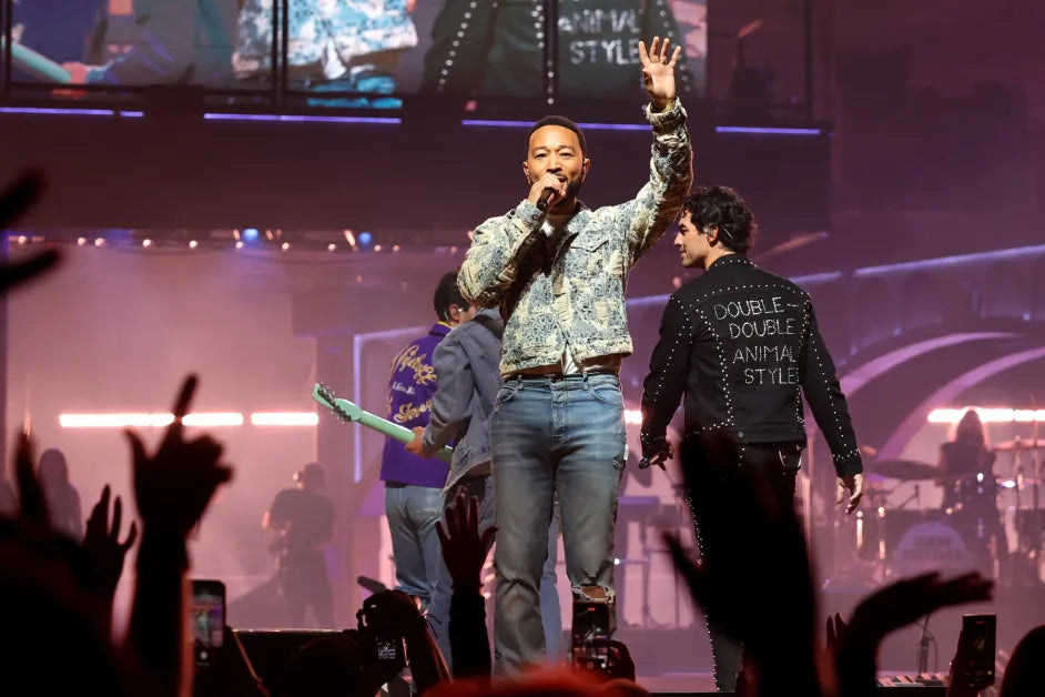 Jonas Brothers Joined by John Legend and 5 Seconds of Summer at L.A. Show