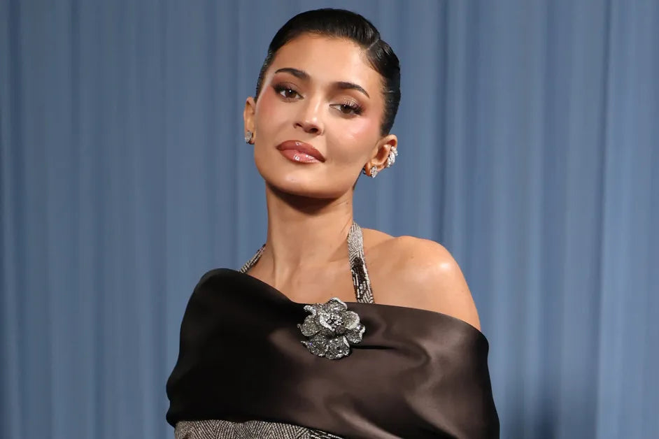 Kylie Jenner Delivers Lacklustre Music Debut With 'Fourth Strike'