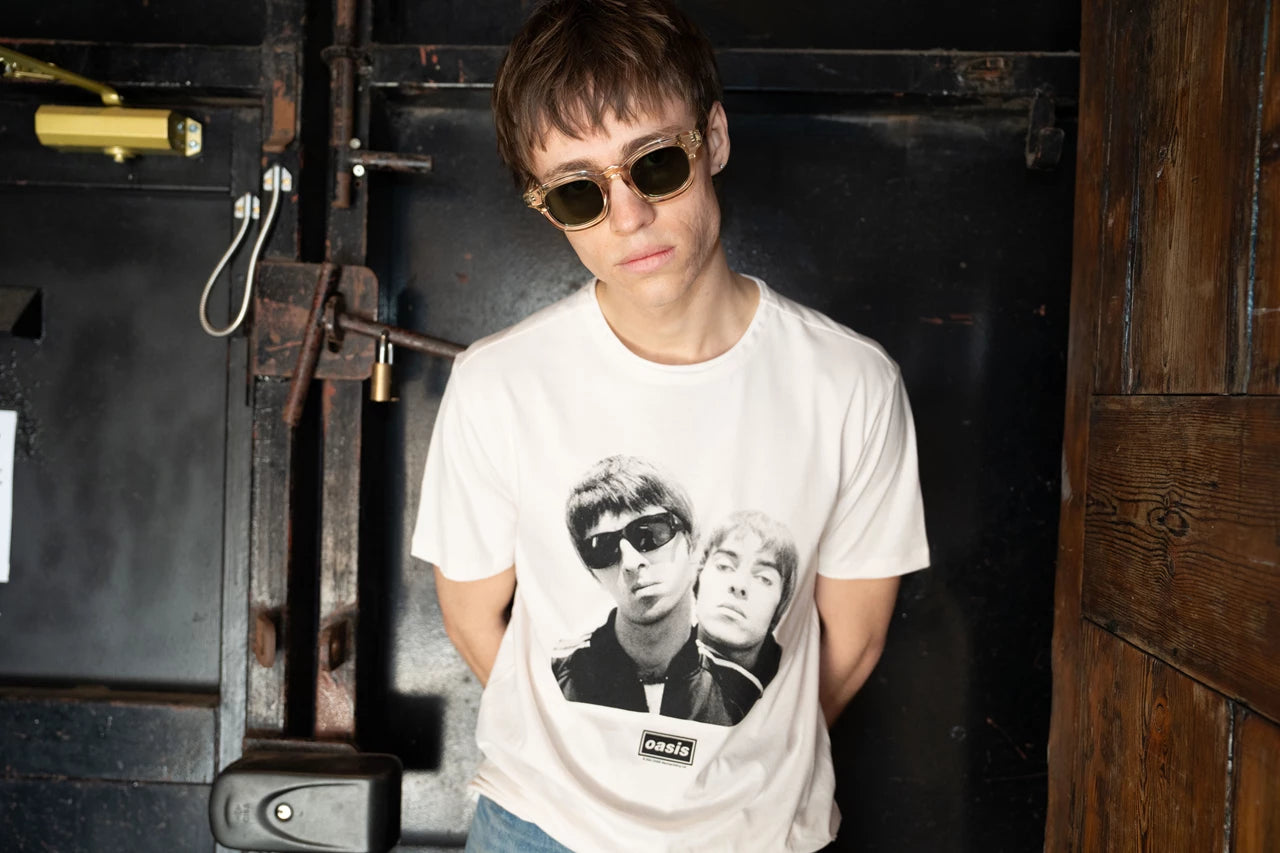 Oasis Boxed Amplified Vintage White Xx Large T Shirt