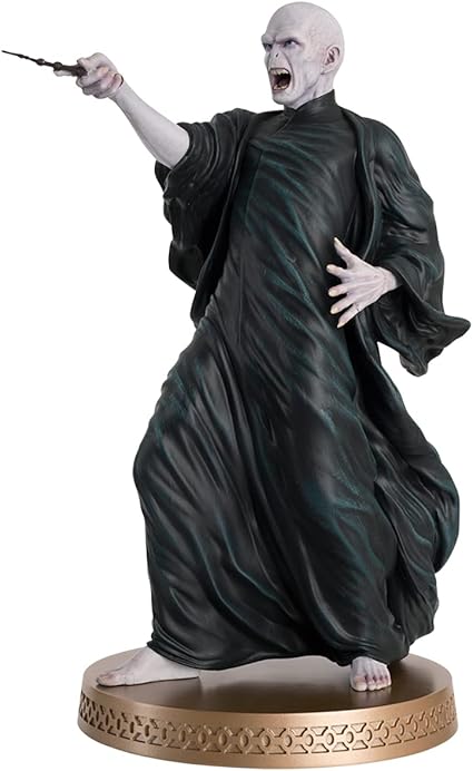 Harry Potter Voldemort Battle Pose Wizarding World Mega Figurine Collection