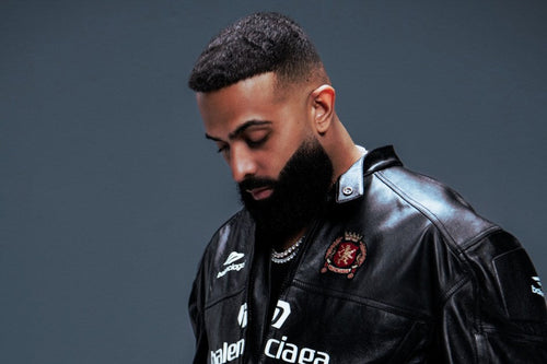 It’s a ‘Polaroid’ Moment for Eladio Carrión With Second Latin Airplay No. 1