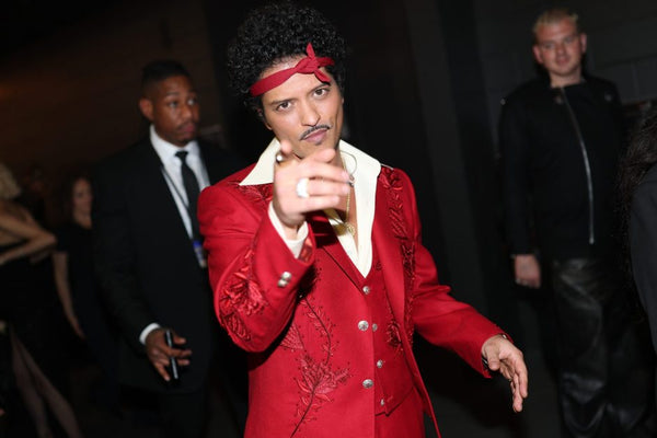 Bruno Mars Has Playful Response to Seeing Drake Dancing With His ‘Latina Crush’ Karol G: ‘I Will Get Her Back’