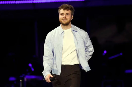 Alex Warren Wins Breakthrough of the Year at Inaugural TikTok Awards