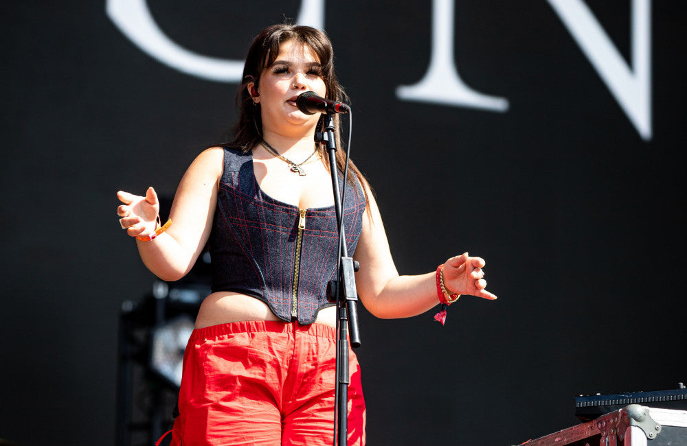 Lola Young - August 2022 - Famous - All Points East Festival