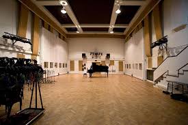 Abbey Road Studios: The Legendary Recording Space That Birthed Classics