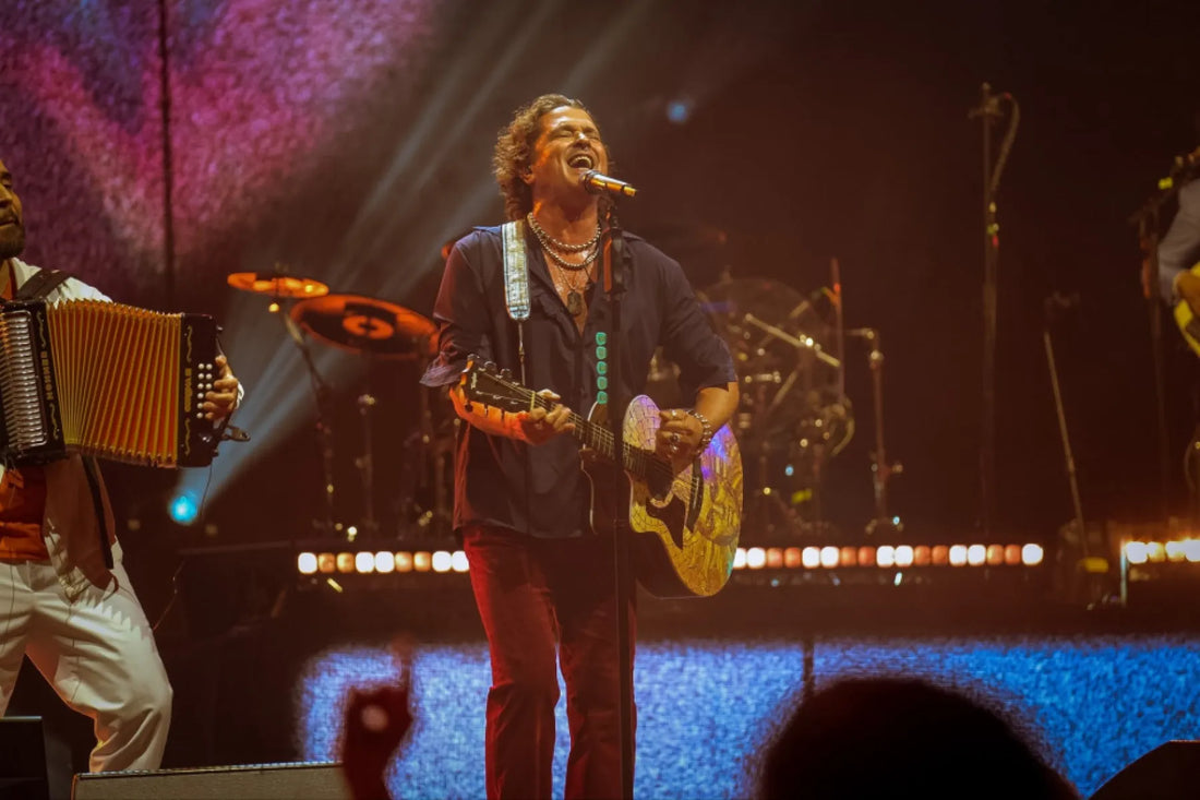 ‘Te Dedico’ Puts Carlos Vives Back at No. 1 on Latin Airplay
