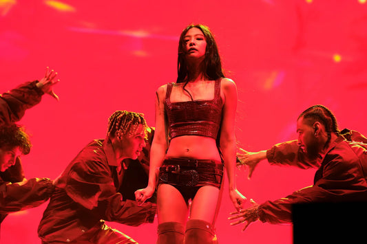 BLACKPINK's Jennie Performs Tame Impala's 'Dracula' Live in Hong Kong