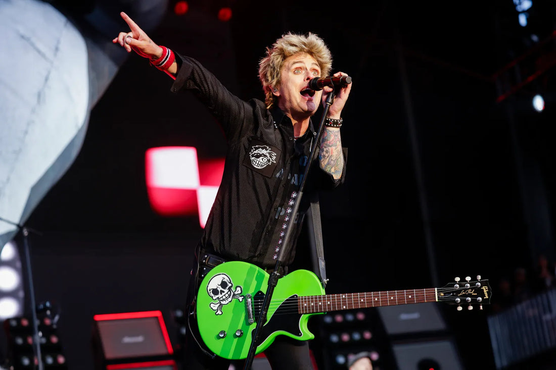 Green Day’s Billie Joe Armstrong Leads Crowd in Anti-Trump Chant