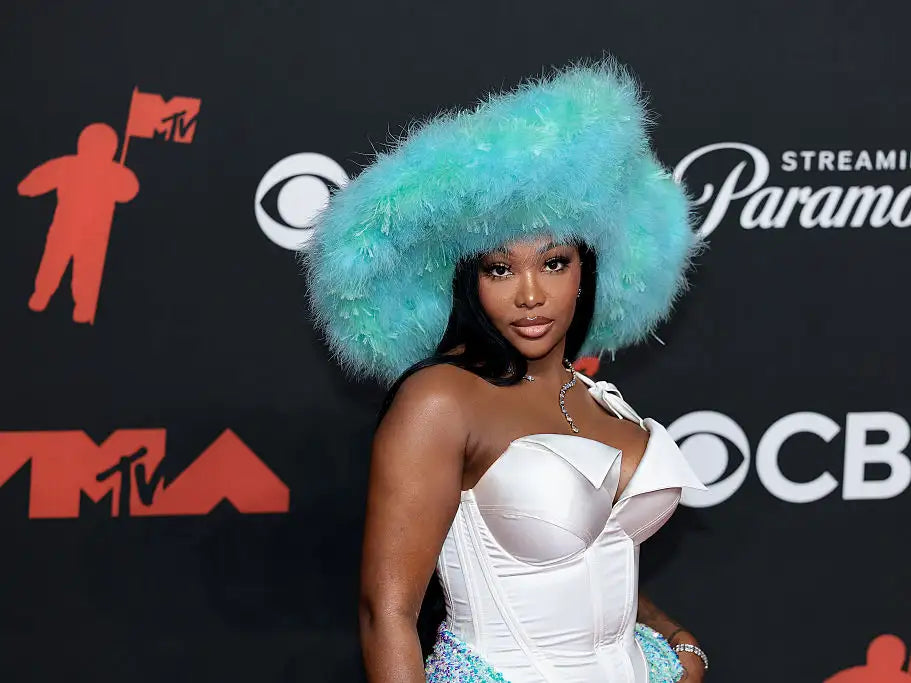 Summer Walker Details Anna Nicole Smith's Impact on 'Finally Over It' Album Cover