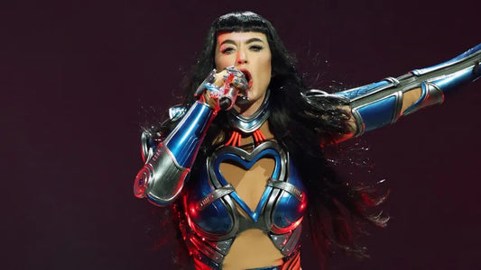 Katy Perry Almost Topples Into Crowd Following In-Flight Set piece Snafu During Live Show