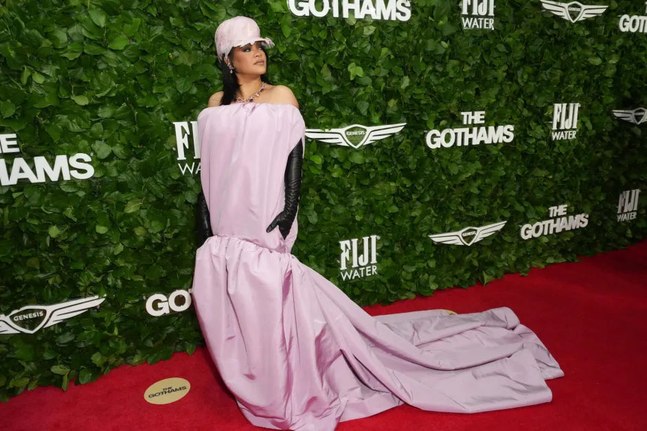 Rihanna Marks 10th Anniversary of ‘ANTI’ With Record-Extending 8th RIAA Diamond Certification
