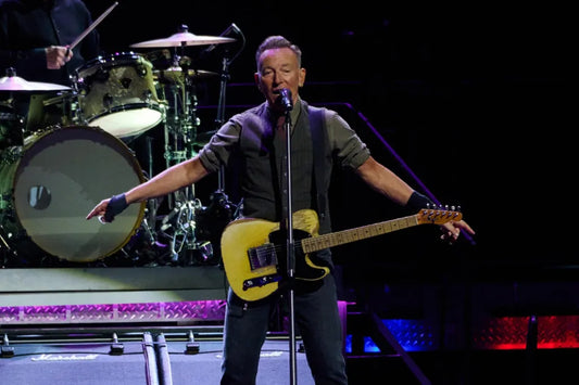 Bruce Springsteen’s Anti-ICE Song ‘Streets of Minneapolis’ Makes No. 1 Sales Debut