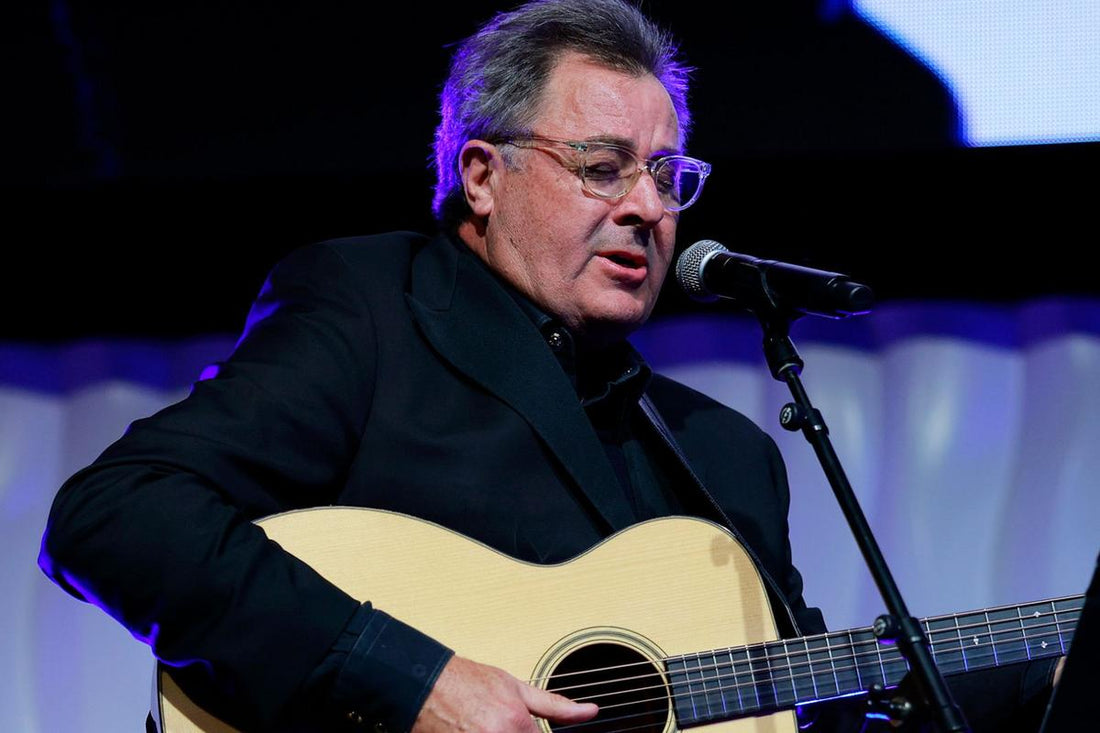 CMA Awards to Honor Vince Gill With Willie Nelson Lifetime Achievement Award