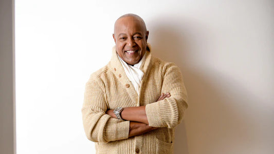 Peabo Bryson Under Medical Care After Suffering a Stroke
