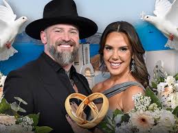 Zac Brown & Kendra Scott Tie the Knot at Wedding Ceremony in Greece