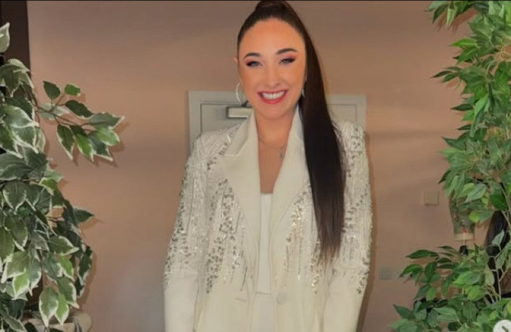 Sydnie Christmas - backstage at Glasshouse - Feb 2025 - Gateshead - Instagram - ONE USE