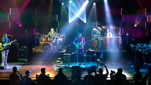 Fan Dies After Falling From Balcony During Goose Concert at Madison Square Garden