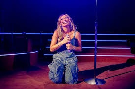 Hilary Duff Hints at Upcoming World Tour During LA Show
