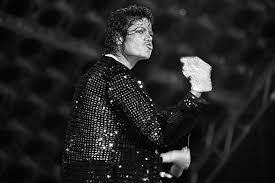 Michael Jackson’s ‘Thriller’ Returns to No. 1 on Top R&B/Hip-Hop Albums Chart for First Time in 4 Decades