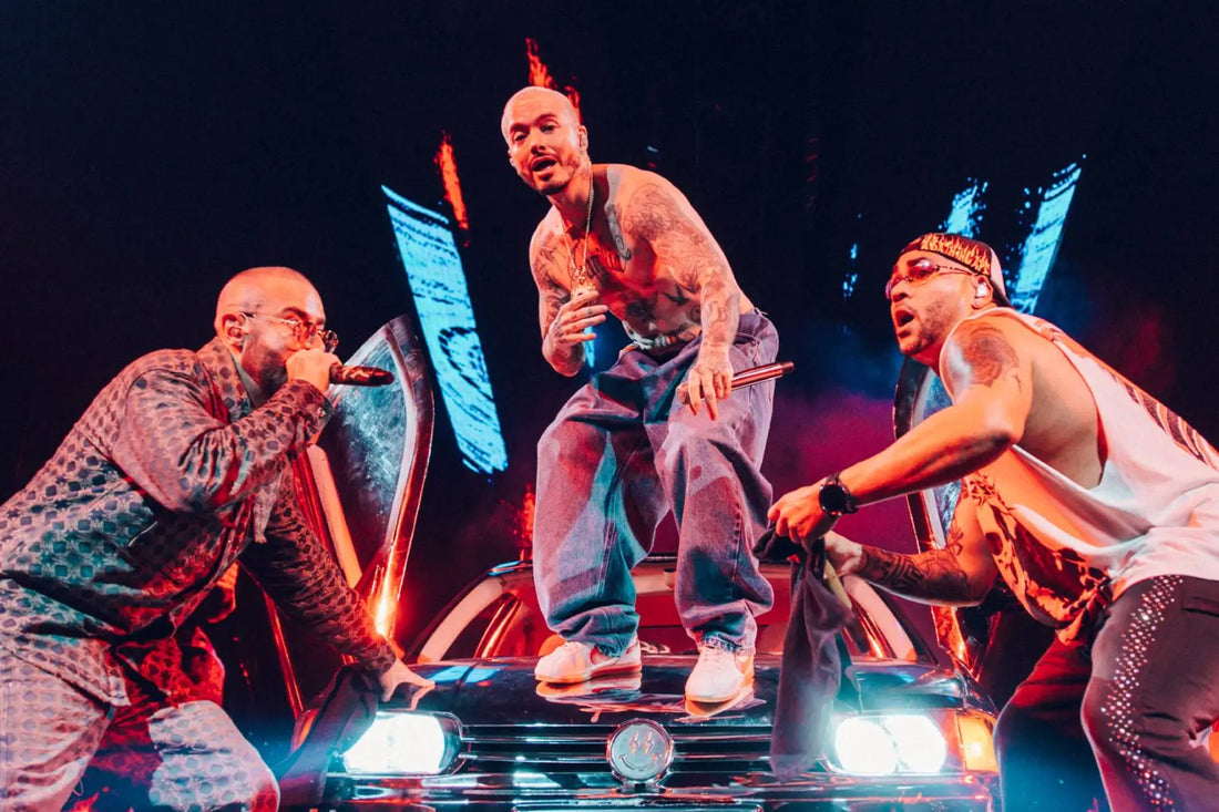 J Balvin Gives Electrifying Performance with 'Zun Zun' and 'Noventa' at 2025 VMAs