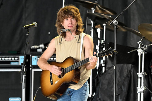 Protest Singer Jesse Welles Releases New Song ‘Charlie’ Addressing Gun Violence