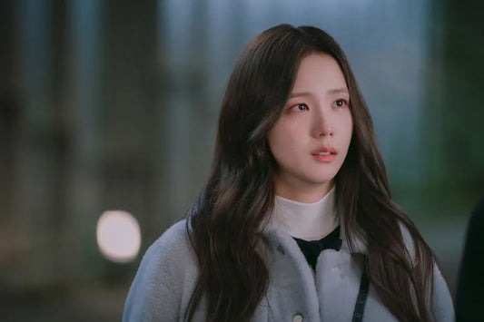 BLACKPINK's Jisoo Shines in Exclusive Photos From Her Netflix Acting Debut 'Boyfriend on Demand'