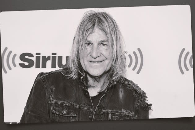 Remembering Mike Peters: A Legacy of Strength, Song, and Resilience