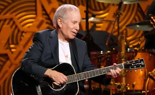 Paul Simon commences Symphony Center Residency in Chicago: A Folk Legend Steps into the Spotlight
