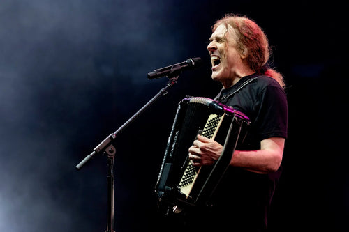 ‘Weird Al’ Yankovic Announces 90-Date ‘Bigger & Weirder’ 2026 Tour