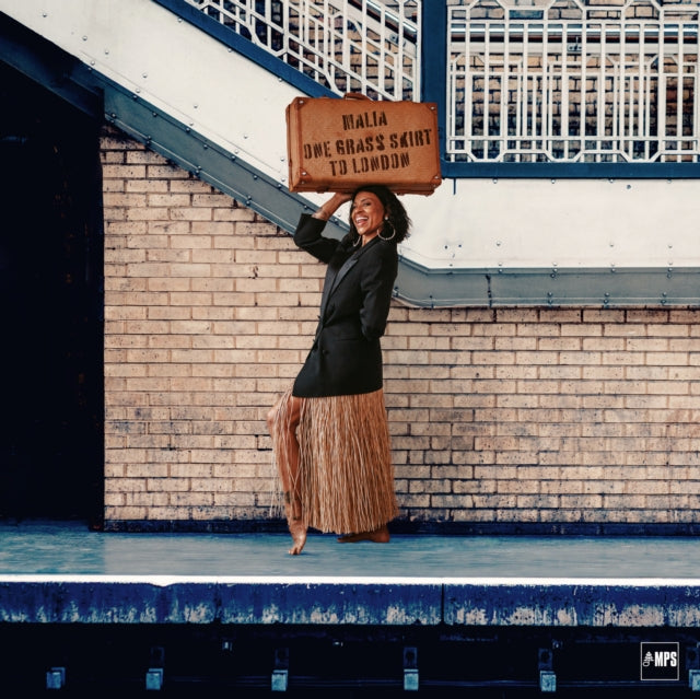 One grass skirt to London