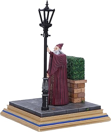 Harry Potter Dumbledore At Privet Drive Light Up Figurine