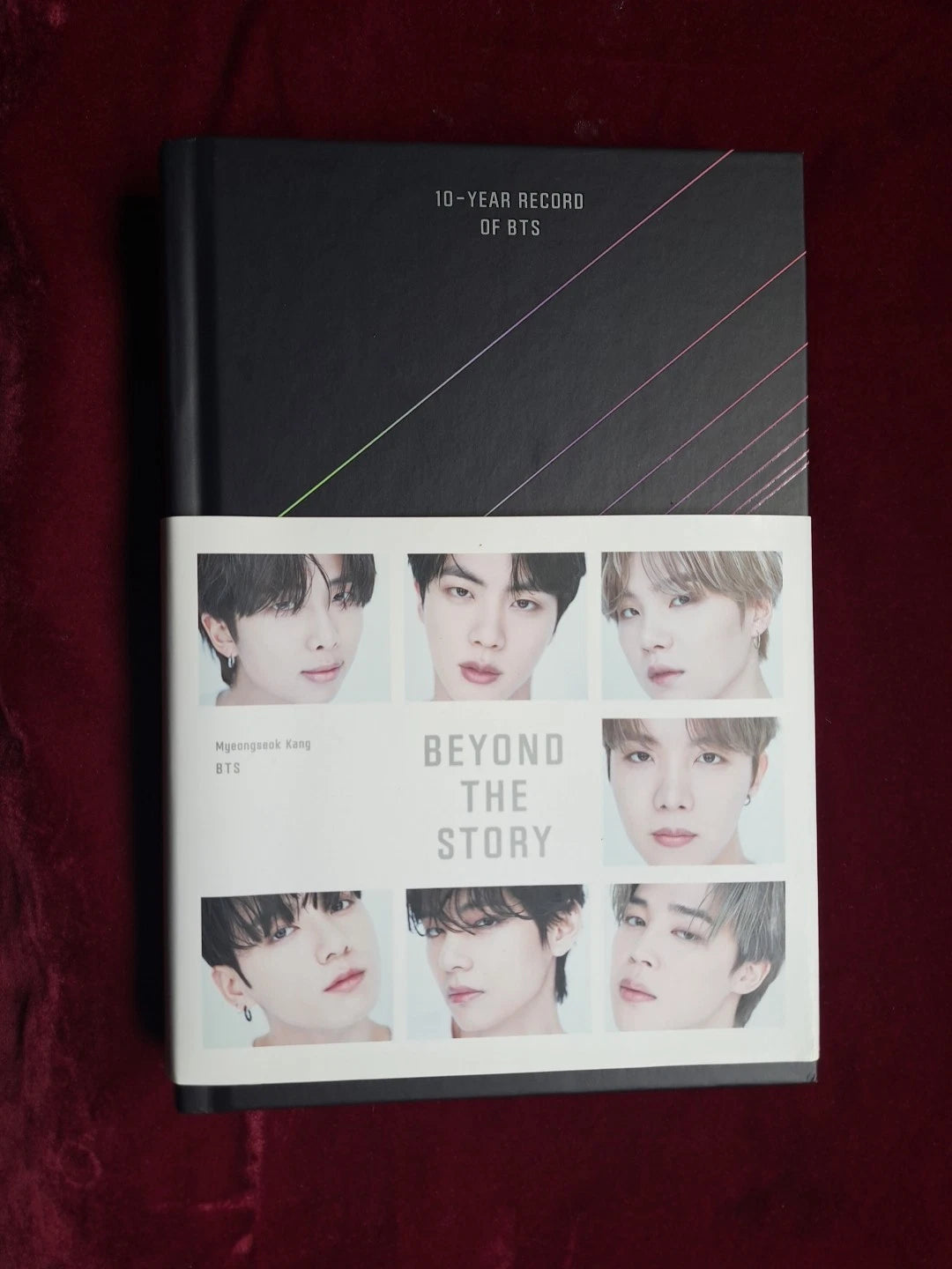 Beyond The Story: 10 - Years Record Of Bts (The American Version)
